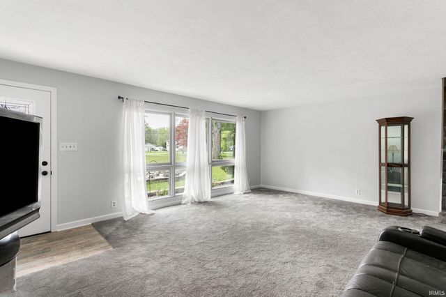 55960 Apple Road, Osceola, IN 46561