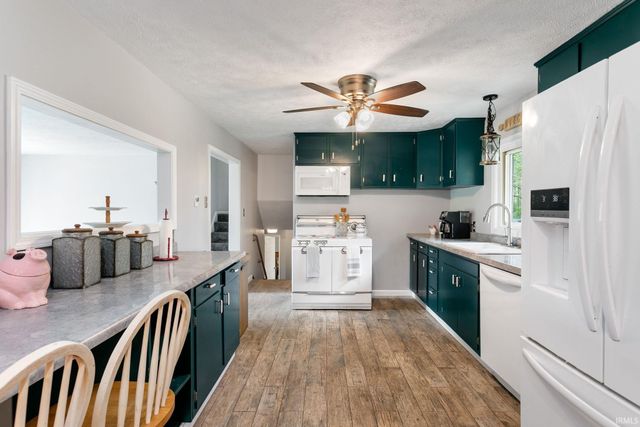 55960 Apple Road, Osceola, IN 46561