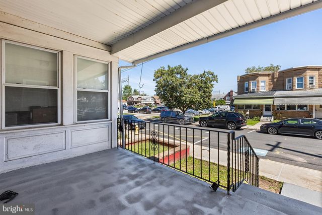 1046 YATES, Marcus Hook, PA 19061