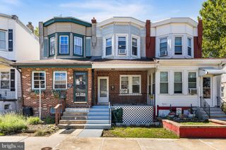 1046 YATES, Marcus Hook, PA 19061