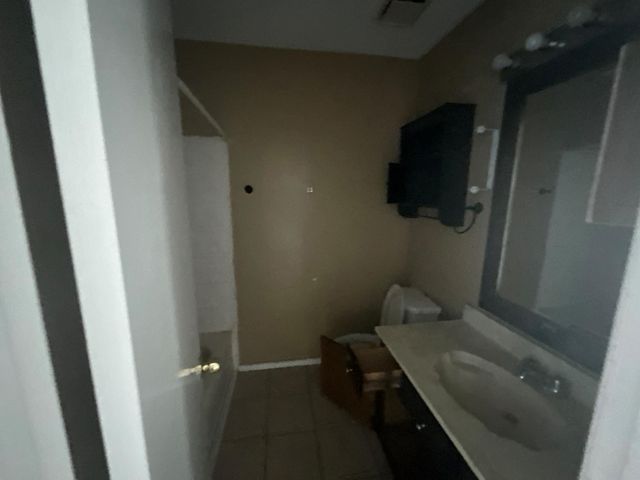 12002 Kleinmeadow Drive, Houston, TX 77066