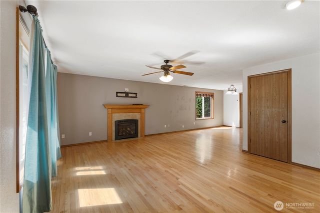7511 Kittiwake Drive SE, Olympia, WA 98513