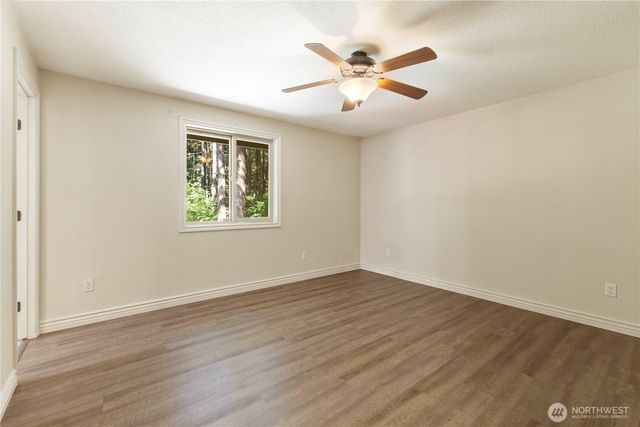 7511 Kittiwake Drive SE, Olympia, WA 98513