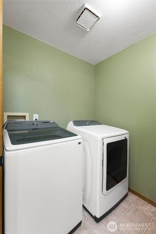7511 Kittiwake Drive SE, Olympia, WA 98513