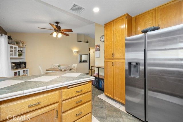 653 E 1st, San Jacinto, CA 92583