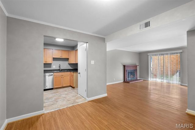 1530 Springlet Court 14, Florissant, MO 63033