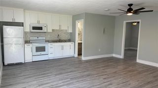 220 NW 12th St 1, Pompano Beach, FL 33060