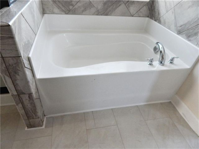 2441 Melton Common Drive, Dacula, GA 30019