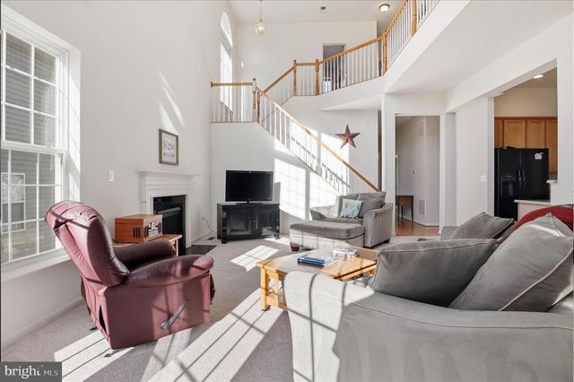 17447 LETHRIDGE CIR, Round Hill, VA 20141