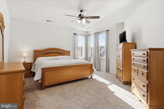 17447 LETHRIDGE CIR, Round Hill, VA 20141