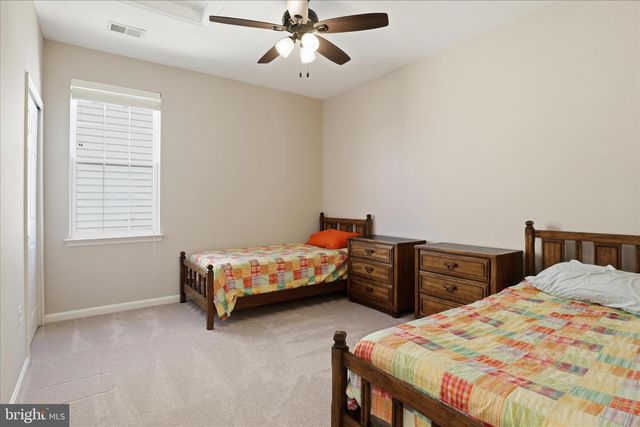 17447 LETHRIDGE CIR, Round Hill, VA 20141