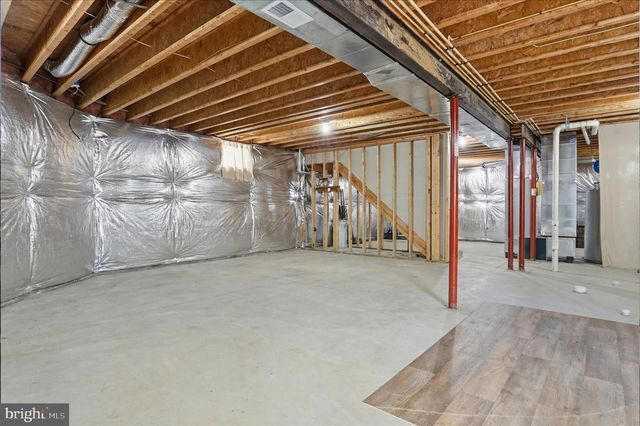 17447 LETHRIDGE CIR, Round Hill, VA 20141