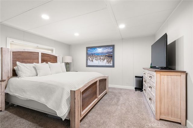 475 Thrush 9, Big Bear Lake, CA 92315