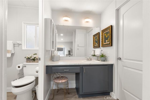 475 Thrush 9, Big Bear Lake, CA 92315