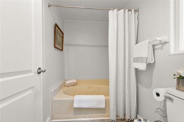 475 Thrush 9, Big Bear Lake, CA 92315