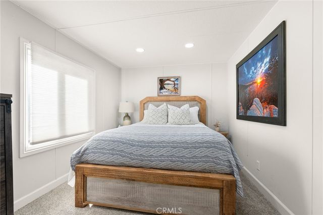 475 Thrush 9, Big Bear Lake, CA 92315