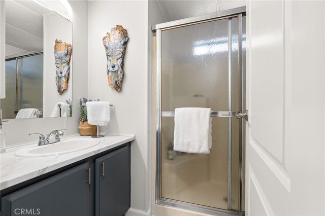 475 Thrush 9, Big Bear Lake, CA 92315