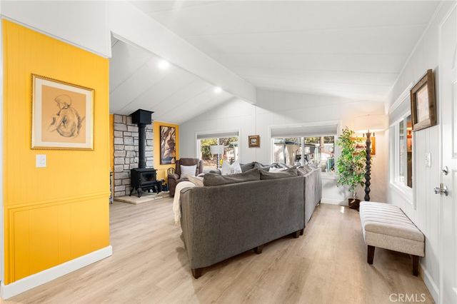 475 Thrush 9, Big Bear Lake, CA 92315