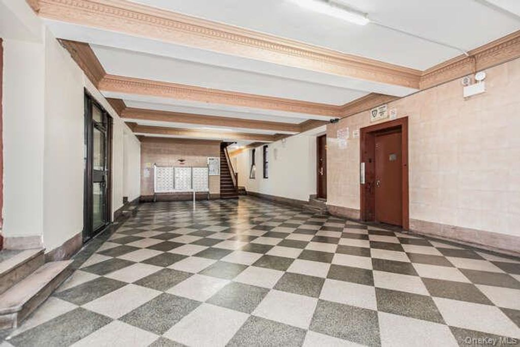 3230 Cruger Avenue 4E, Bronx, NY 10467 — photo 5