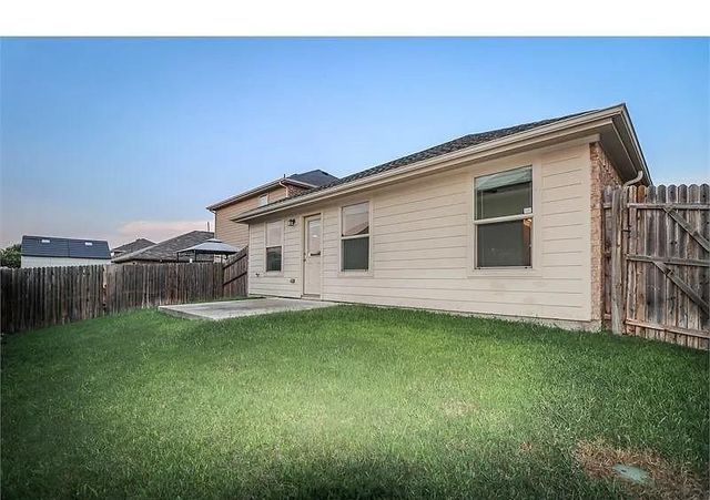 12217 Walden Wood Drive, Fort Worth, TX 76244