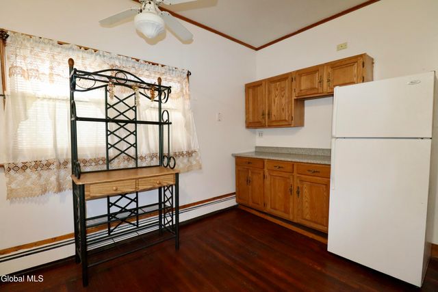 26 Younglove Avenue, Cohoes, NY 12047