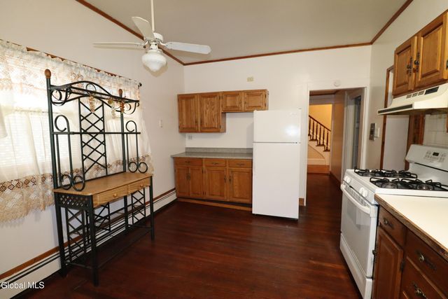 26 Younglove Avenue, Cohoes, NY 12047