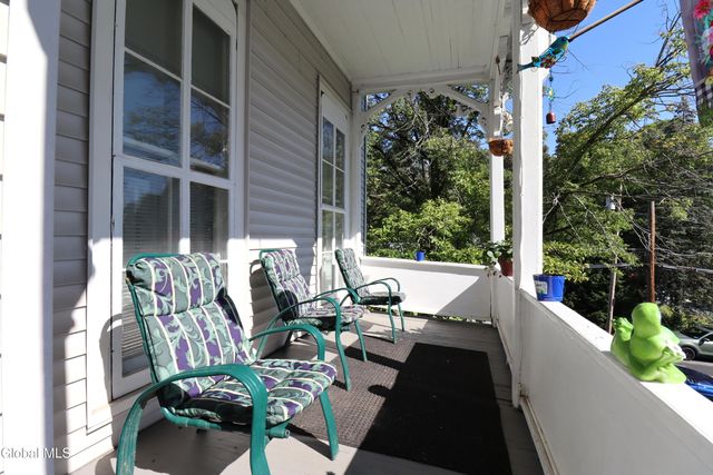 26 Younglove Avenue, Cohoes, NY 12047