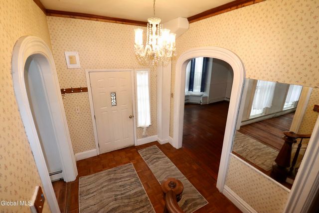 26 Younglove Avenue, Cohoes, NY 12047