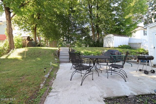 26 Younglove Avenue, Cohoes, NY 12047