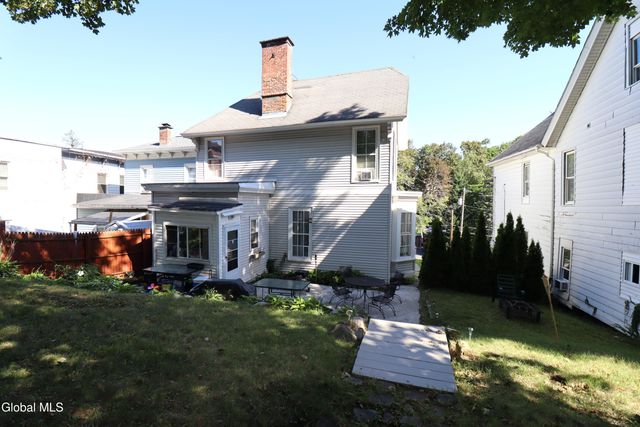 26 Younglove Avenue, Cohoes, NY 12047