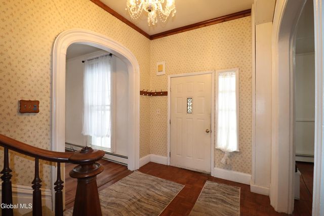 26 Younglove Avenue, Cohoes, NY 12047