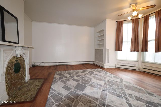 26 Younglove Avenue, Cohoes, NY 12047