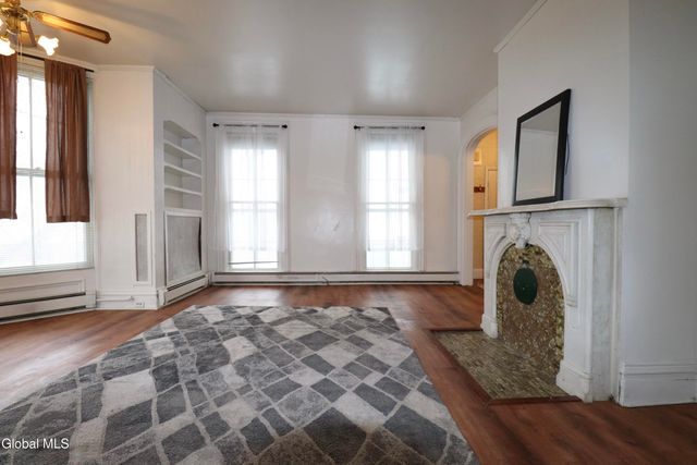 26 Younglove Avenue, Cohoes, NY 12047