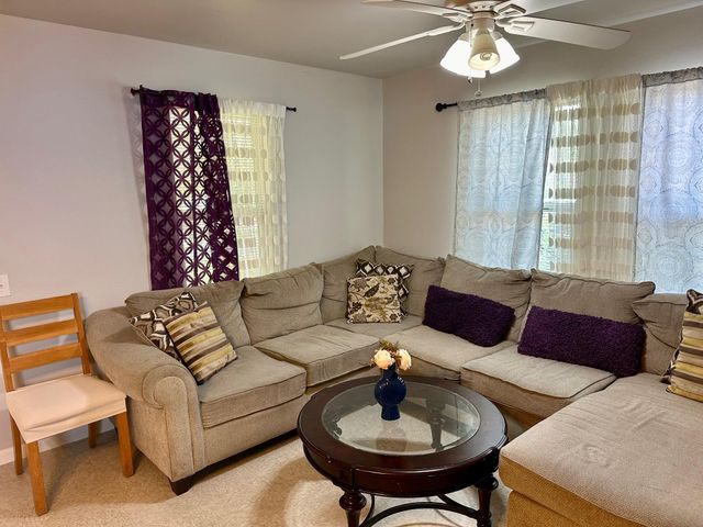 6401 Sandshof DR, Austin, TX 78724