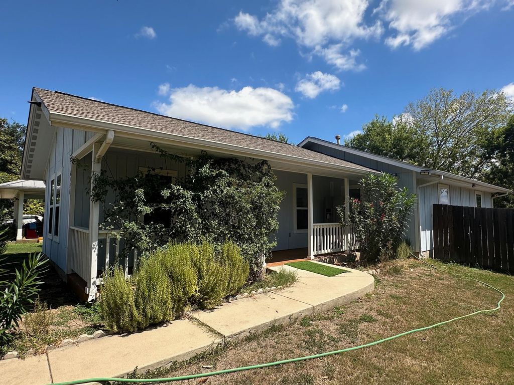 6401 Sandshof DR, Austin, TX 78724