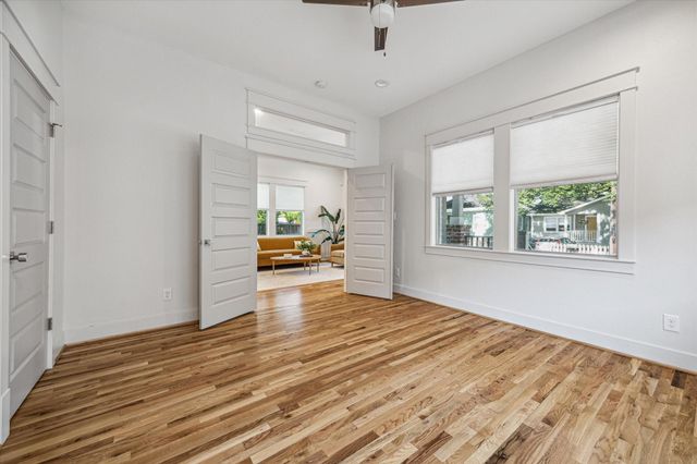 1833 Tabor Street, Houston, TX 77009