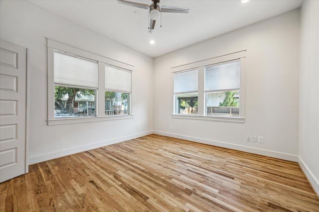 1833 Tabor Street, Houston, TX 77009