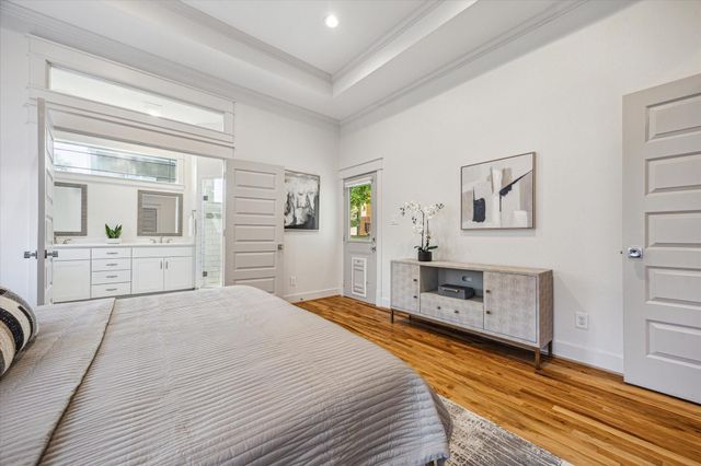 1833 Tabor Street, Houston, TX 77009