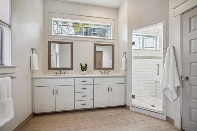 1833 Tabor Street, Houston, TX 77009