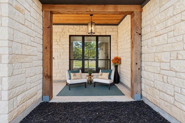 101 Gabriel Woods DR, Georgetown, TX 78633