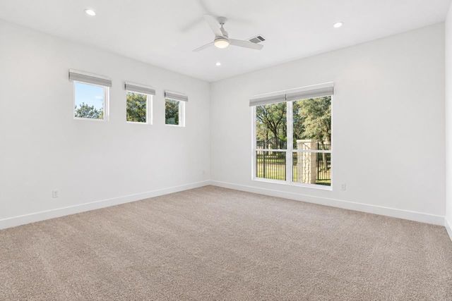101 Gabriel Woods DR, Georgetown, TX 78633