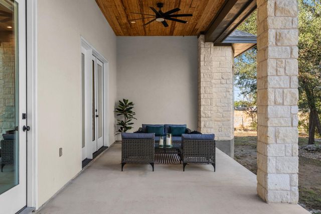 101 Gabriel Woods DR, Georgetown, TX 78633