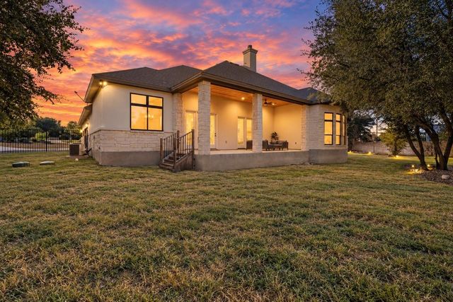 101 Gabriel Woods DR, Georgetown, TX 78633