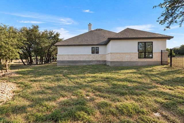 101 Gabriel Woods DR, Georgetown, TX 78633