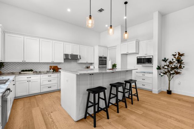101 Gabriel Woods DR, Georgetown, TX 78633