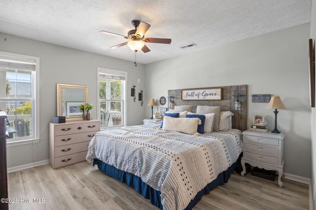 508 Seafarer Drive, Carolina Beach, NC 28428