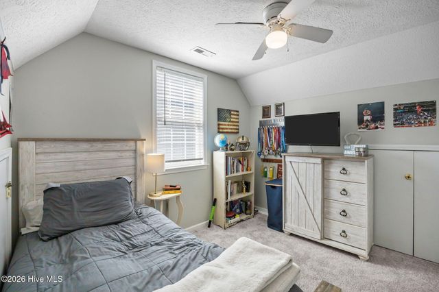 508 Seafarer Drive, Carolina Beach, NC 28428