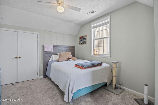508 Seafarer Drive, Carolina Beach, NC 28428