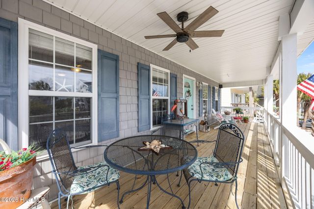 508 Seafarer Drive, Carolina Beach, NC 28428