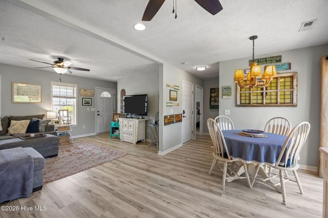 508 Seafarer Drive, Carolina Beach, NC 28428